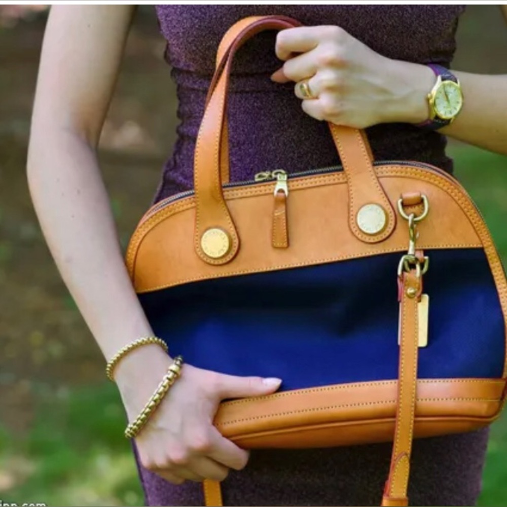 Dooney and Bourke Cabriolet Satchel Vintage Bag in Navy